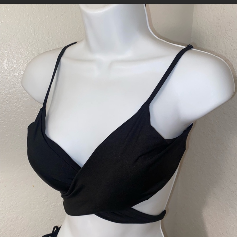 Black wrap around bikini top- size large juniors